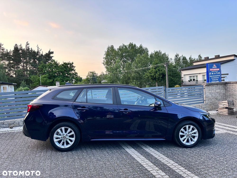 Toyota Corolla - 3