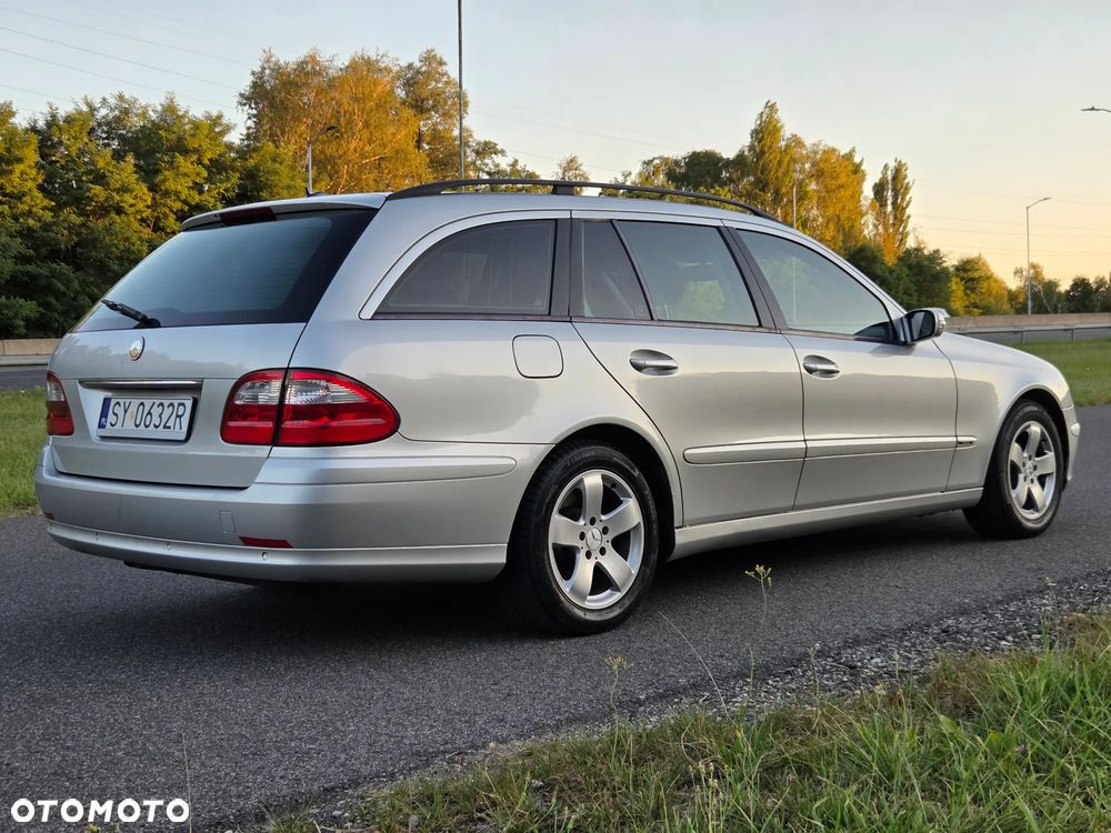 Mercedes-Benz Klasa E 220 CDI T Classic - 4
