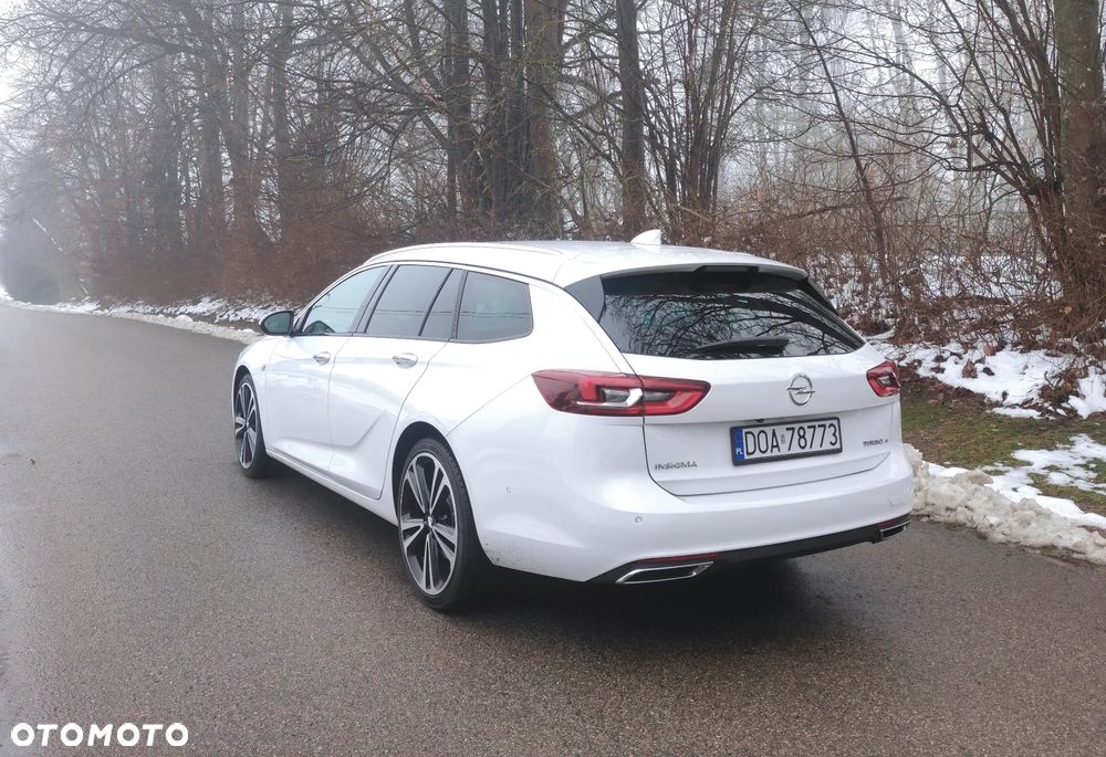 Opel Insignia 2.0 T 4x4 Innovation S&S - 15
