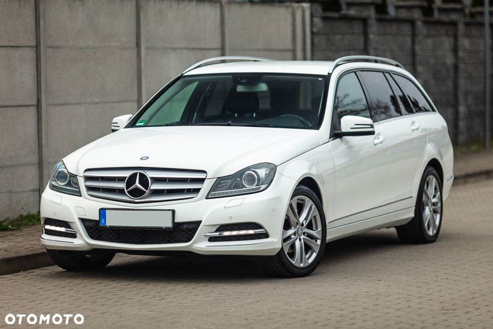 Mercedes-Benz Klasa C 180 (BlueEFFICIENCY) Avantgarde - 8