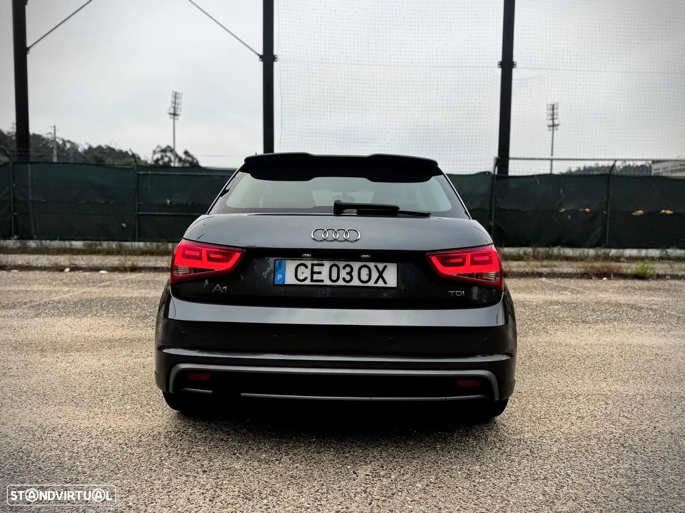 Audi A1 1.6 TDI S line edition - 4