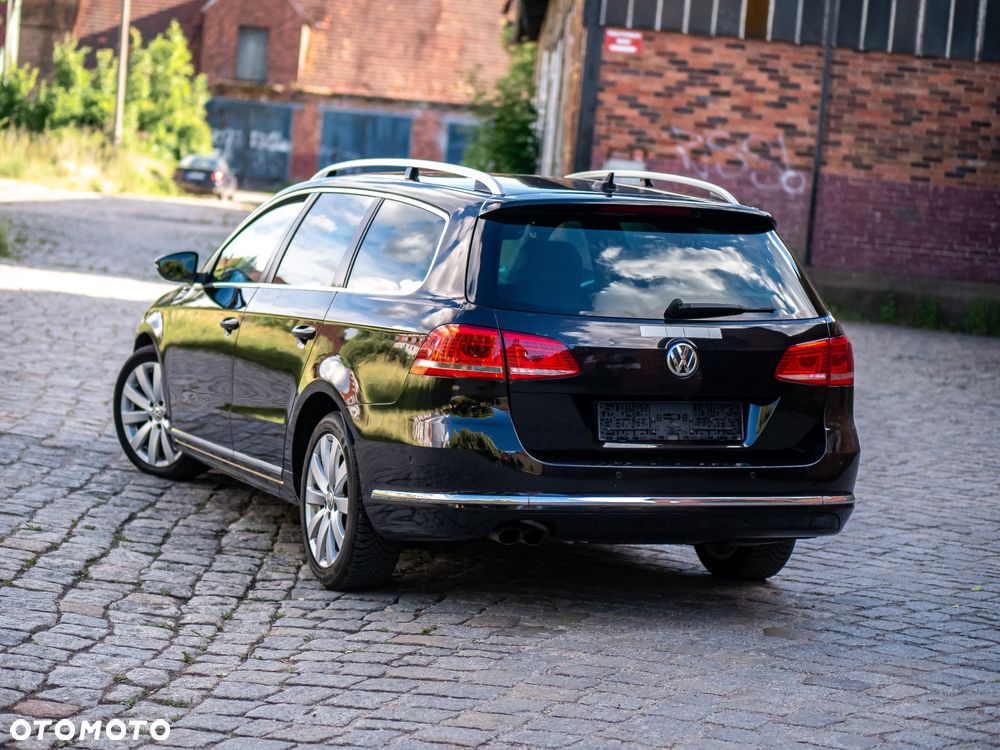 Volkswagen Passat 2.0 TDI Comfortline DSG - 17
