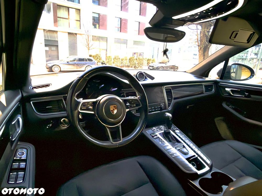 Chrysler Pacifica - 7