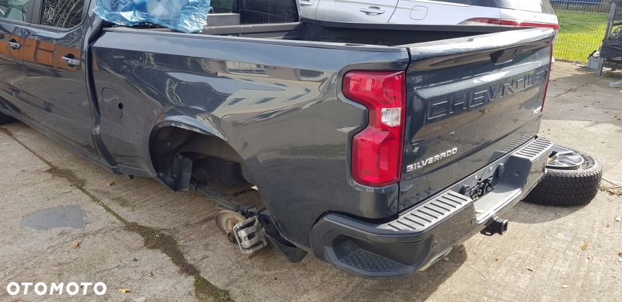 CHEVROLET SILVERADO 1500 2019- LAMPA TYŁ LED L USA - 1