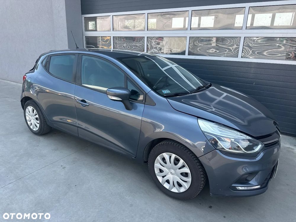 Renault Clio 1.2 16V Alize - 3