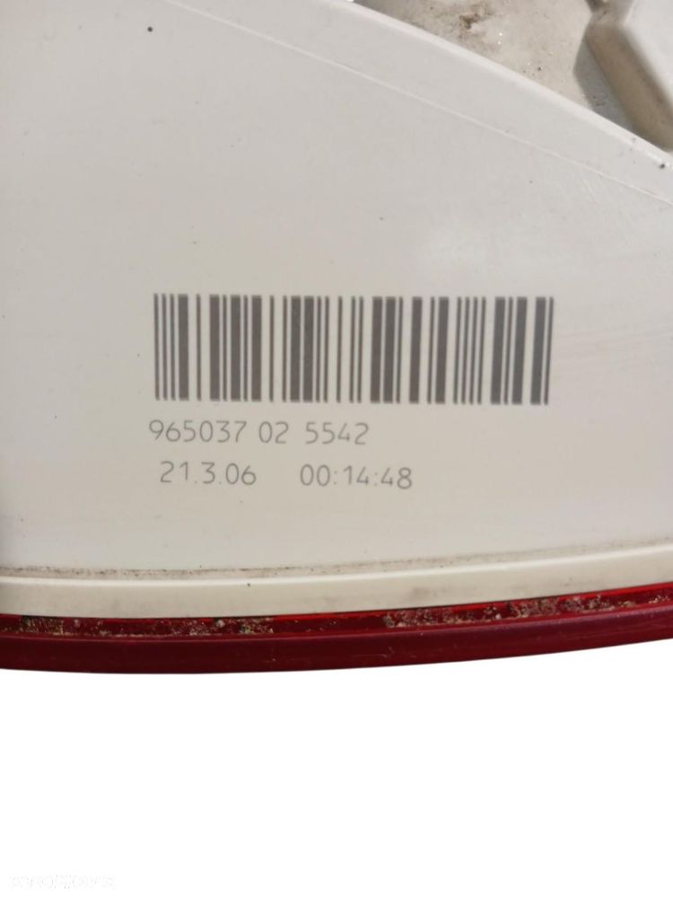 LAMPA PRAWA TYLNA TYŁ AUDI A4 B7 SEDAN 96503702 - 3