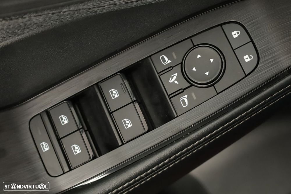 Nissan X-Trail 1.5 VC T N-Connecta 7L - 21