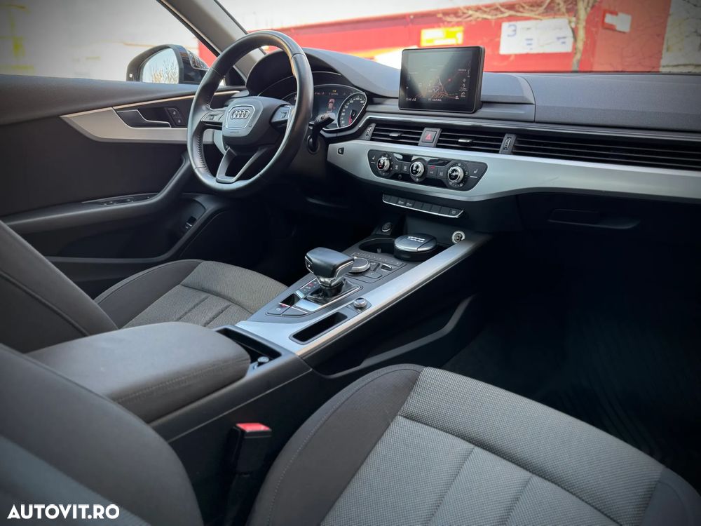 Audi A4 35 TDI S tronic - 11