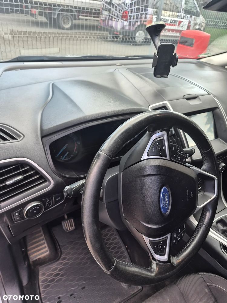 Ford S-Max 2.0 TDCi Titanium - 21