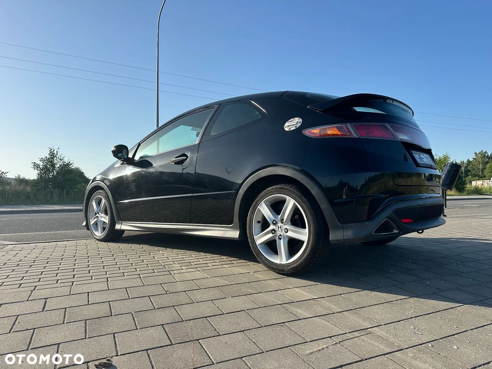 Honda Civic 1.8 TypeS - 3