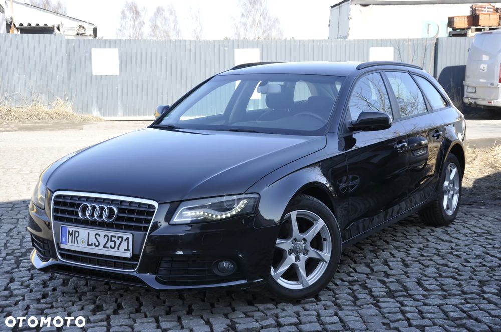Audi A4 Avant 2.0 TDI DPF Attraction - 2