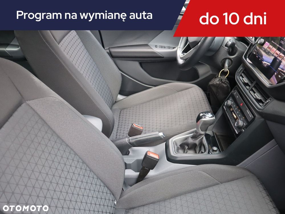 Volkswagen T-Cross - 11