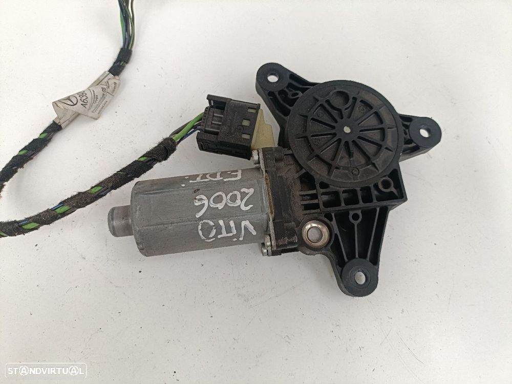 Motor Elevador Frente Direito Mercedes-Benz Vito / Mixto Caixa (W639) - 2