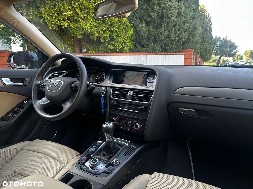 Audi A4 Avant 2.0 TDI DPF S line Sportpaket (plus) - 16