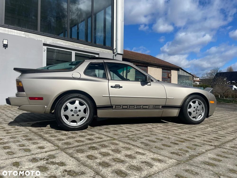 Porsche 944 3.0 S2 Cabriolet - 36