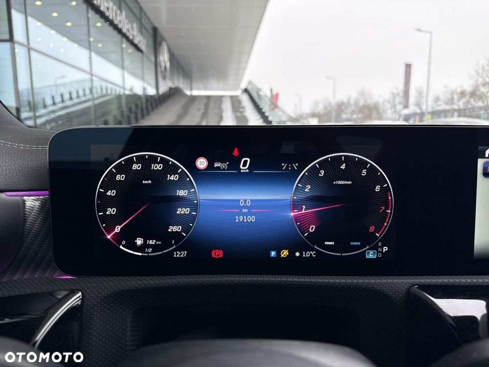 Mercedes-Benz CLA - 15