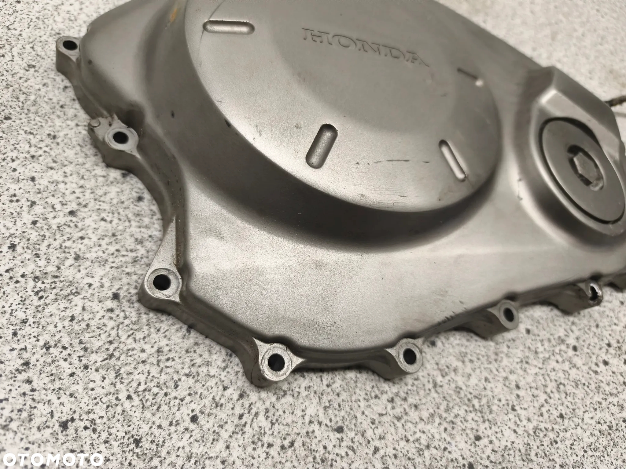 Dekiel, pokrywa silnika Honda CBF 1000 CBF1000 - 14