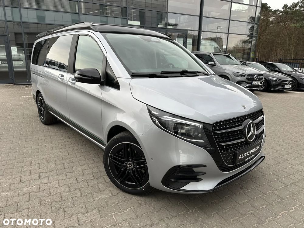 Mercedes-Benz Klasa V - 1