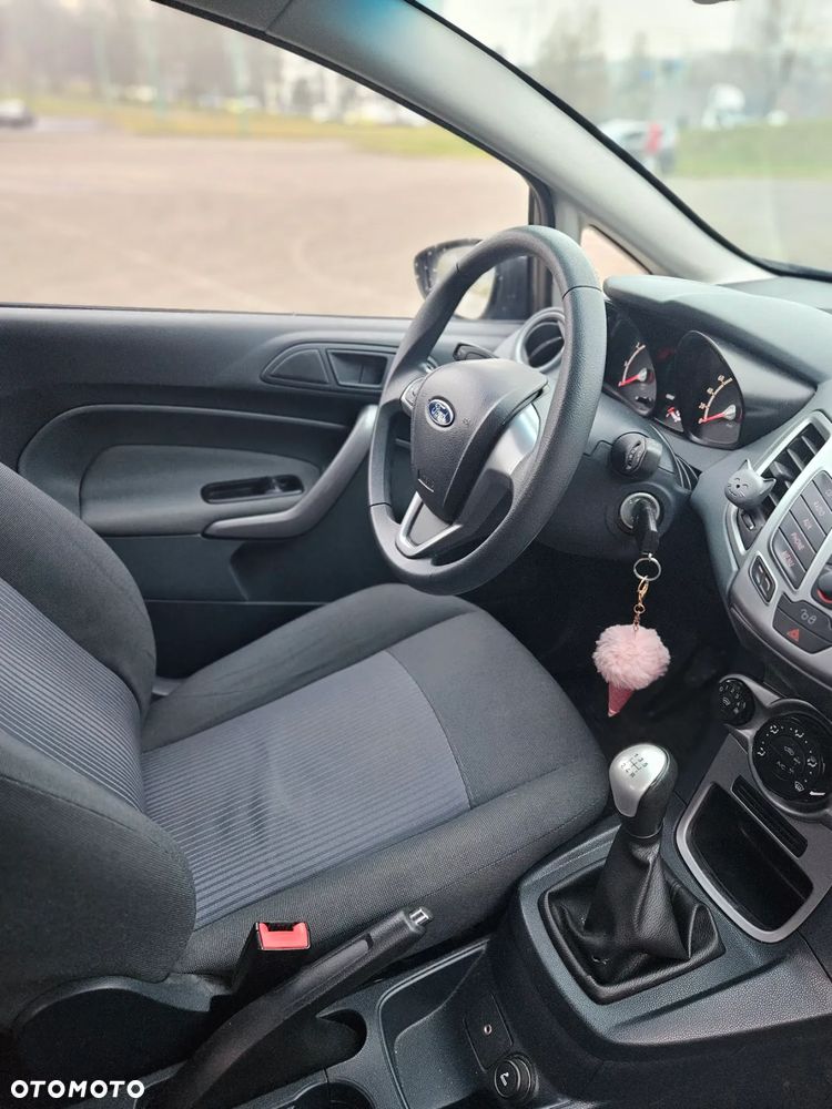 Ford Fiesta 1.25 Trend EU5 - 14