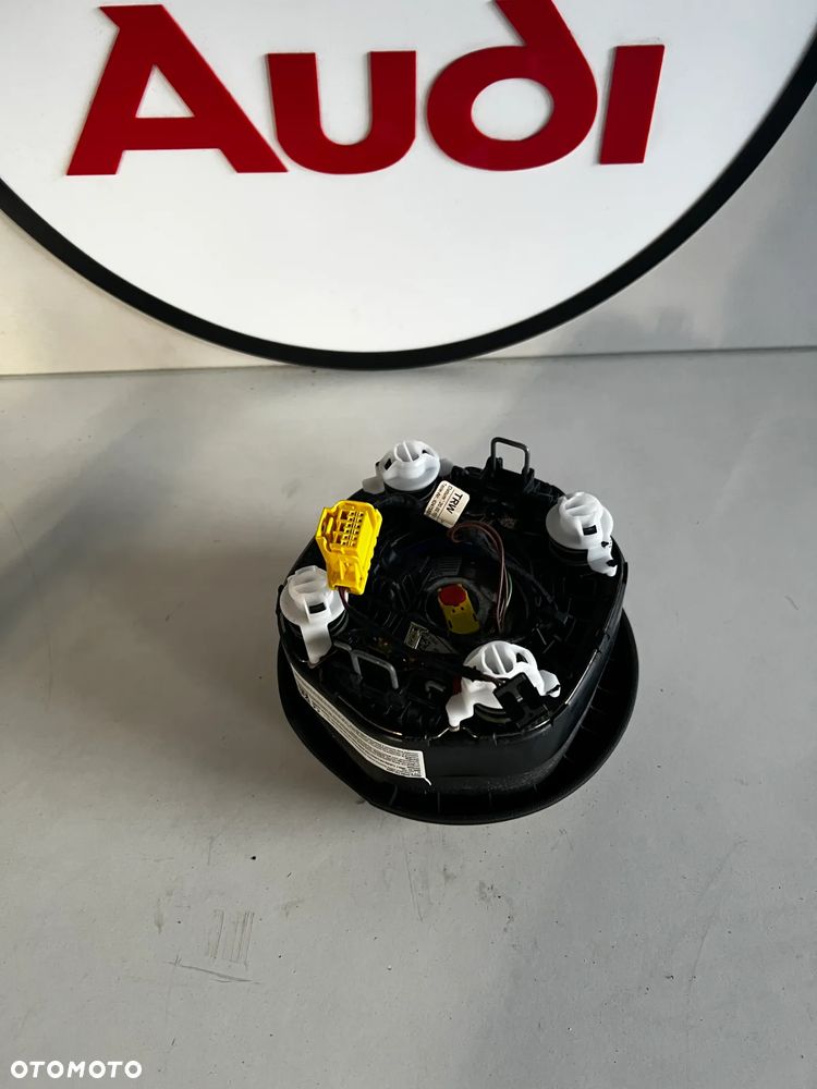 PODUSZKA KIEROWCY AUDI A3 8V S-LINE ORYGINAŁ 8V0880201BB - 2