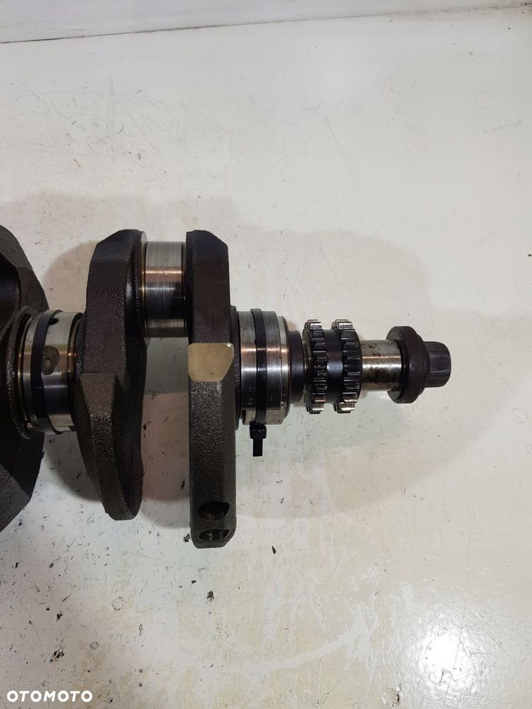 wał korbowy 8e5gaa mazda cx-7 6 gh ford 2.5b l5-vd 08- - 12