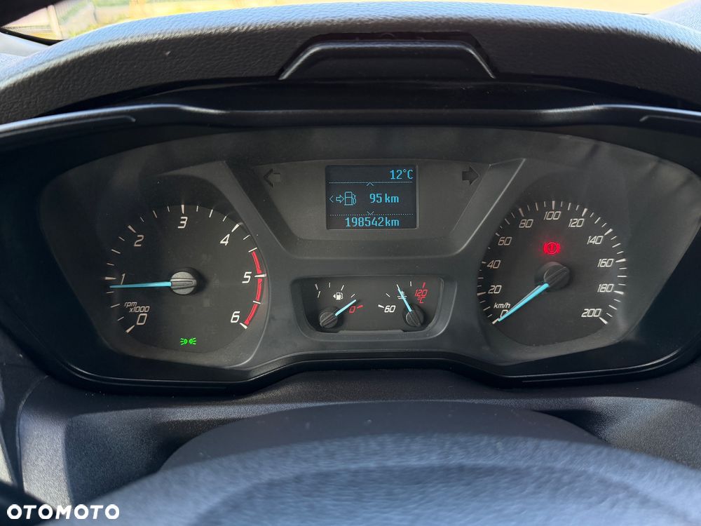 Ford Transit - 26