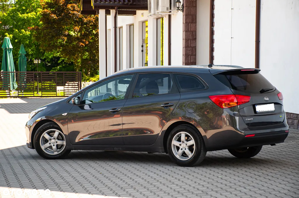 Kia Ceed Cee'd 1.6 CRDi XL - 10