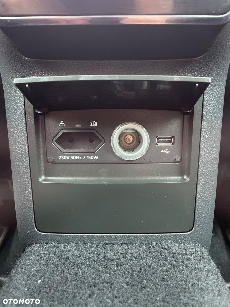 Skoda Superb 2.0 TDI DSG Style - 17