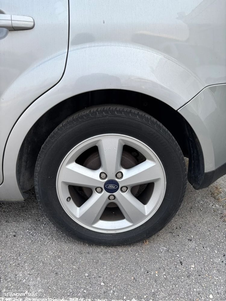 Ford Focus - 19