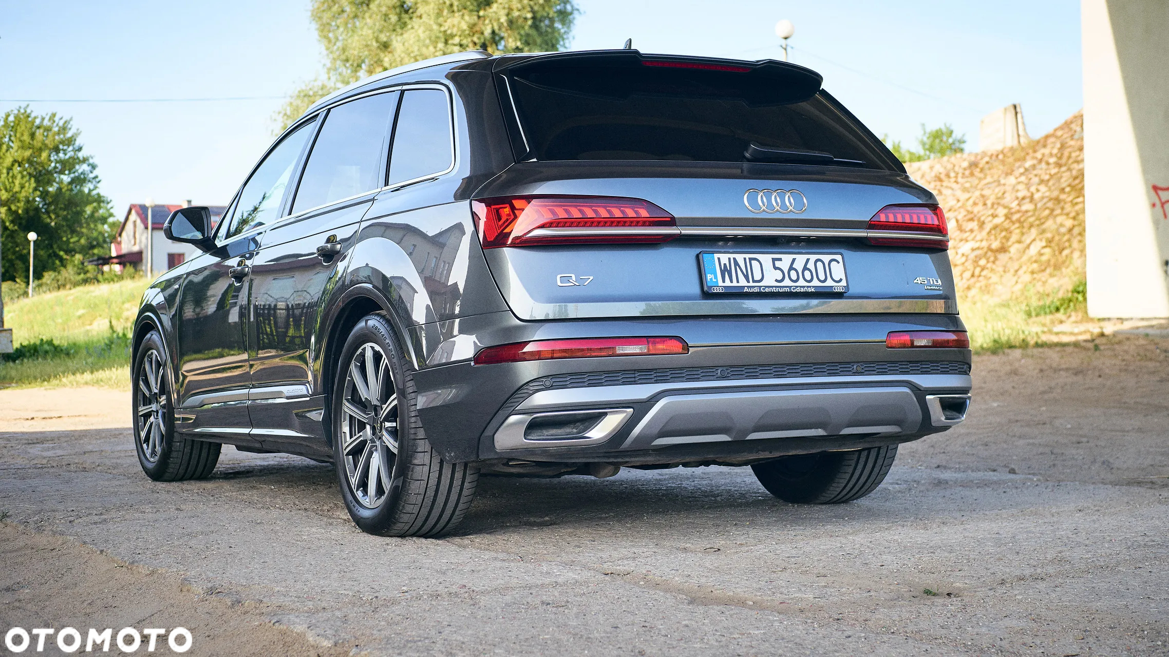 Audi Q7 - 9