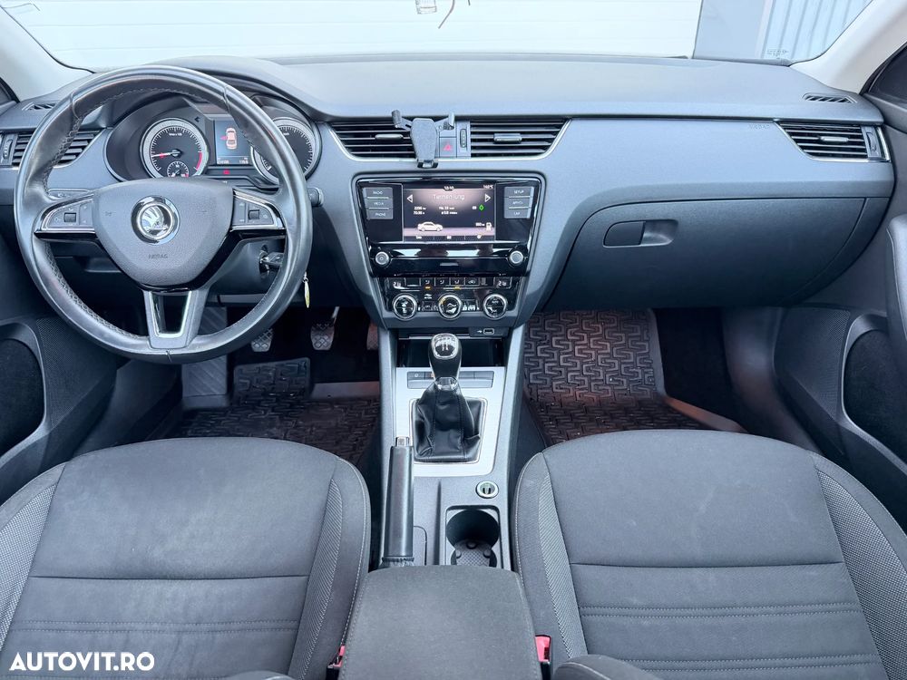 Skoda Octavia 1.6 TDI Ambition - 5