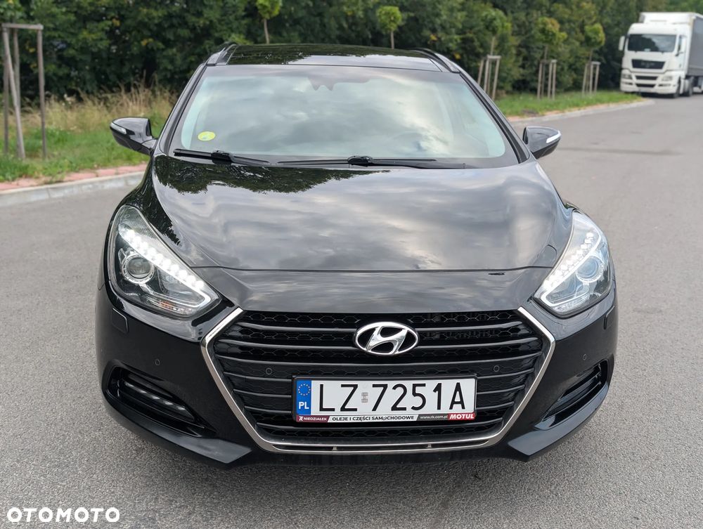 Hyundai i40 Kombi 1.7 CRDi Premium - 3
