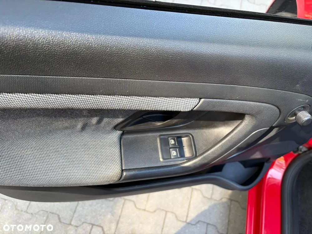 Skoda Roomster 1.4 16V PLUS EDITION - 14