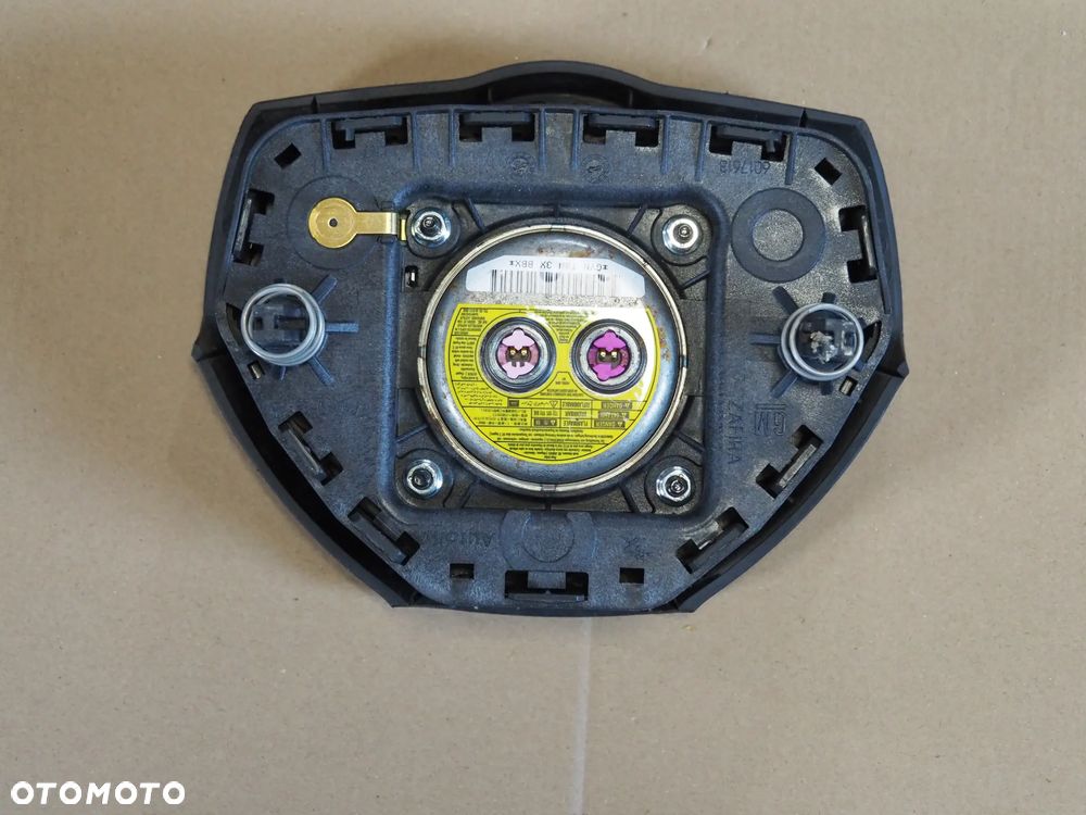Poduszka powietrzna airbag kierowcy Opel Zafira II B 13111349 - 5