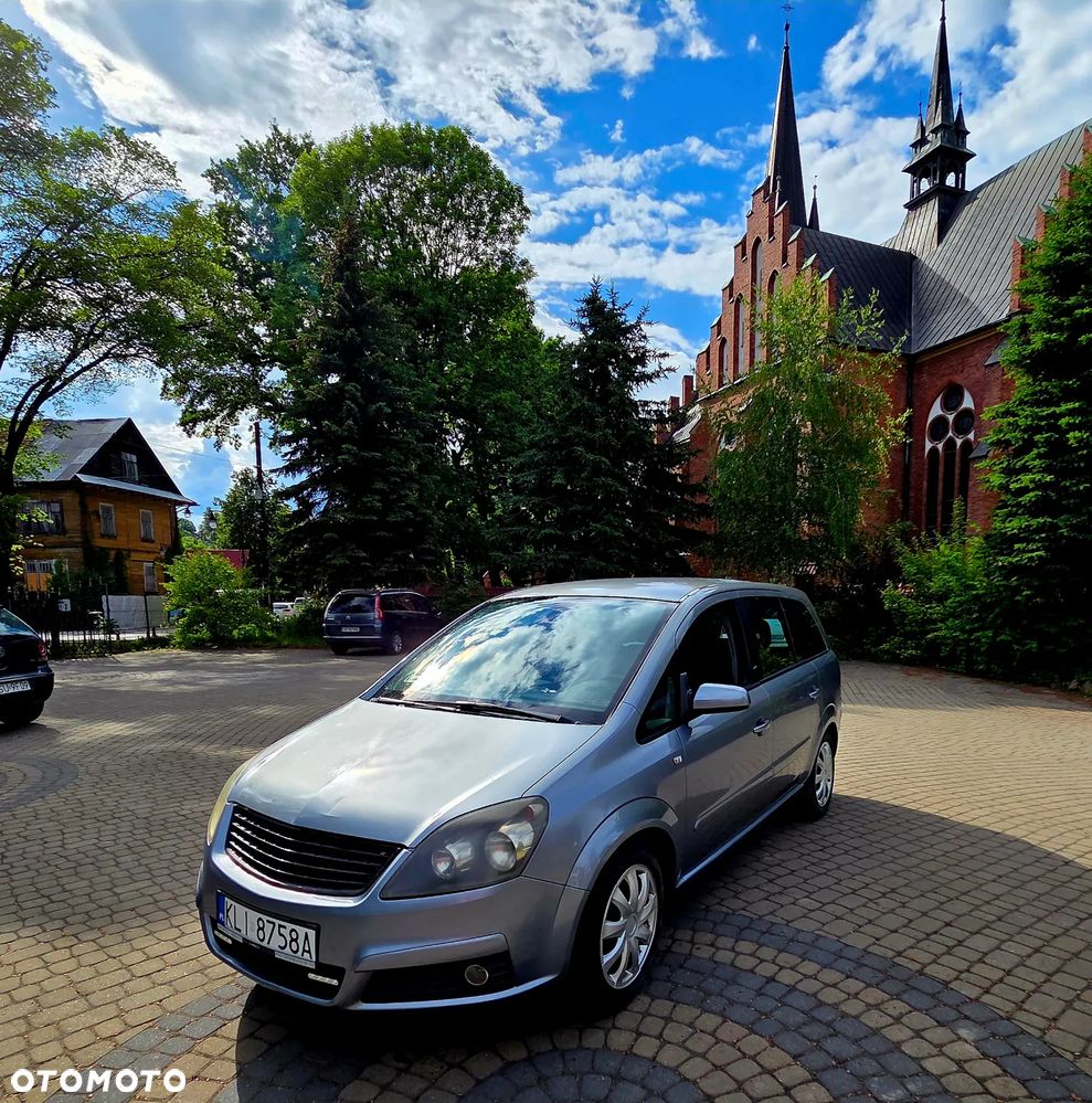 Opel Zafira 1.9 CDTI Sport - 1