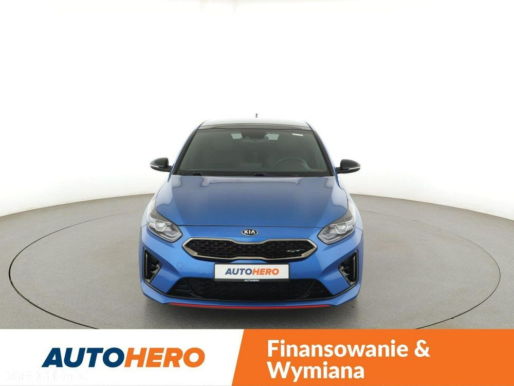 Kia ProCeed 1.6 T-GDI GT DCT - 11