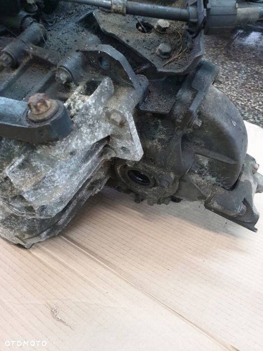 SKRZYNIA BIEGÓW ALFA ROMEO 159 1,9JTD 120KM 6BIEG - 6