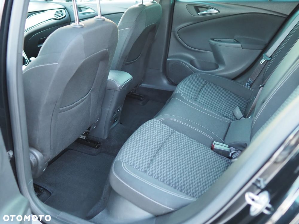 Opel Astra 1.6 D (CDTI) Innovation - 23