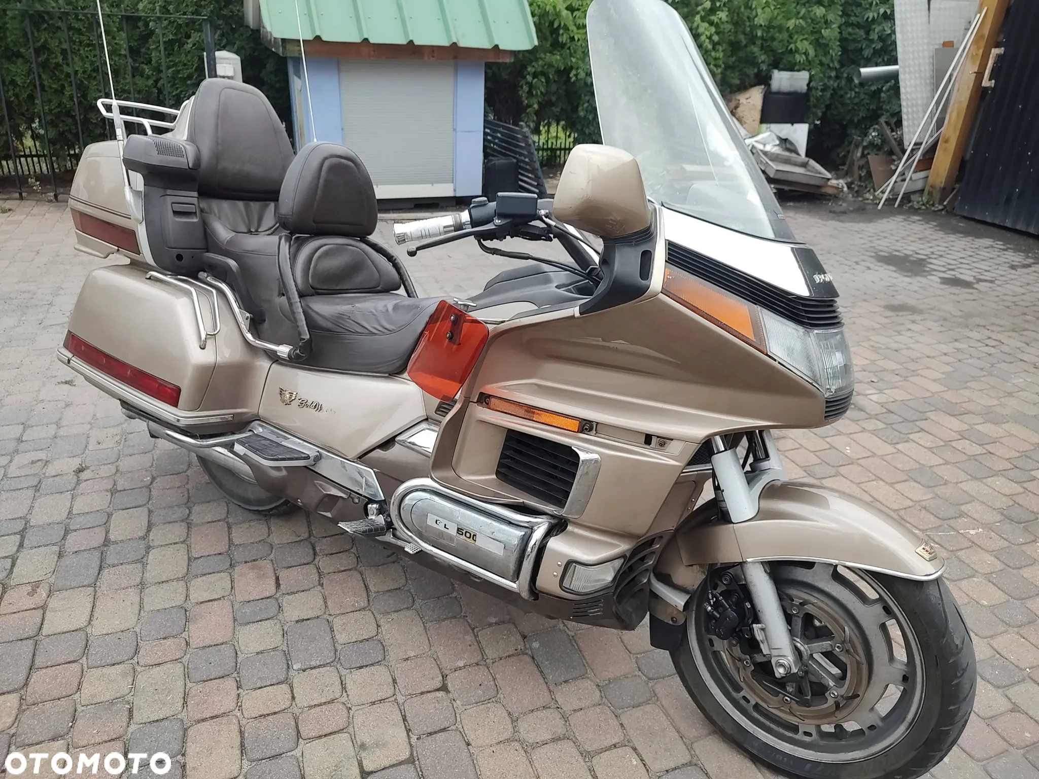 Honda GL - 4