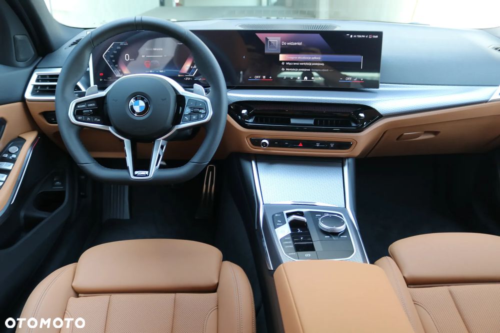 BMW Seria 3 330i xDrive - 20