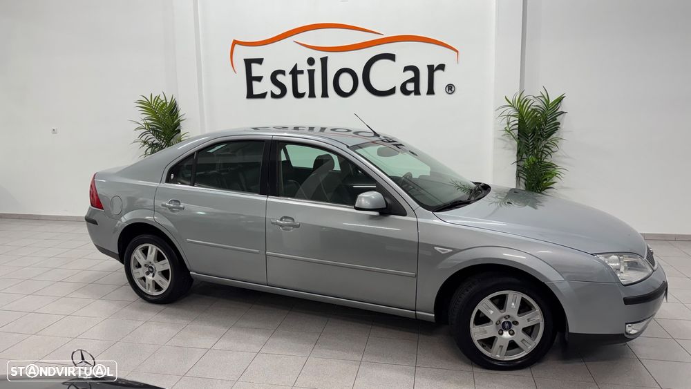 Ford Mondeo 2.0 TDCI Ghia Executive - 14