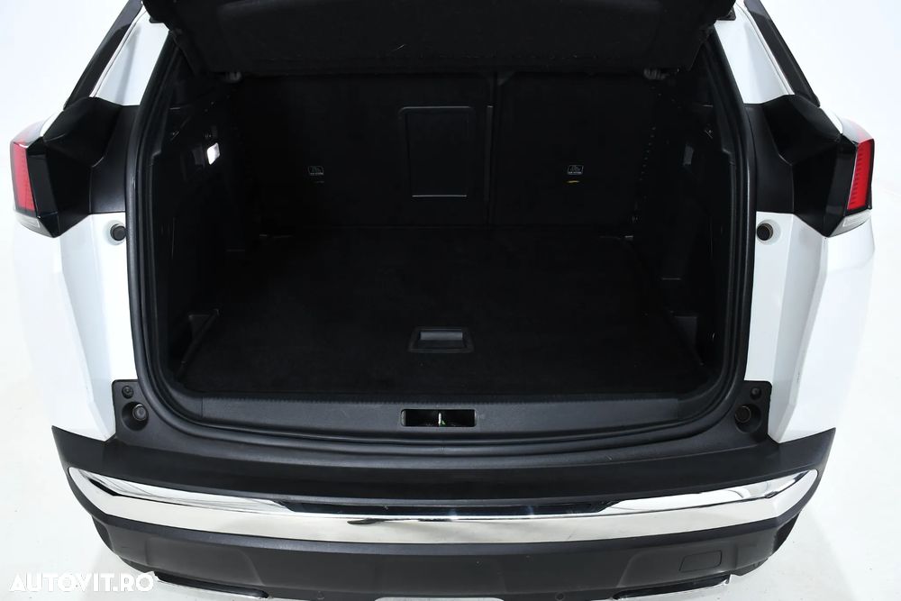 Peugeot 3008 1.2 PureTech Turbo S&S Active - 38