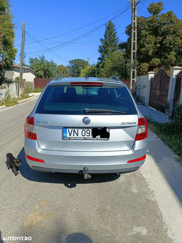 Skoda Octavia 2.0 TDI ELEGANCE - 2