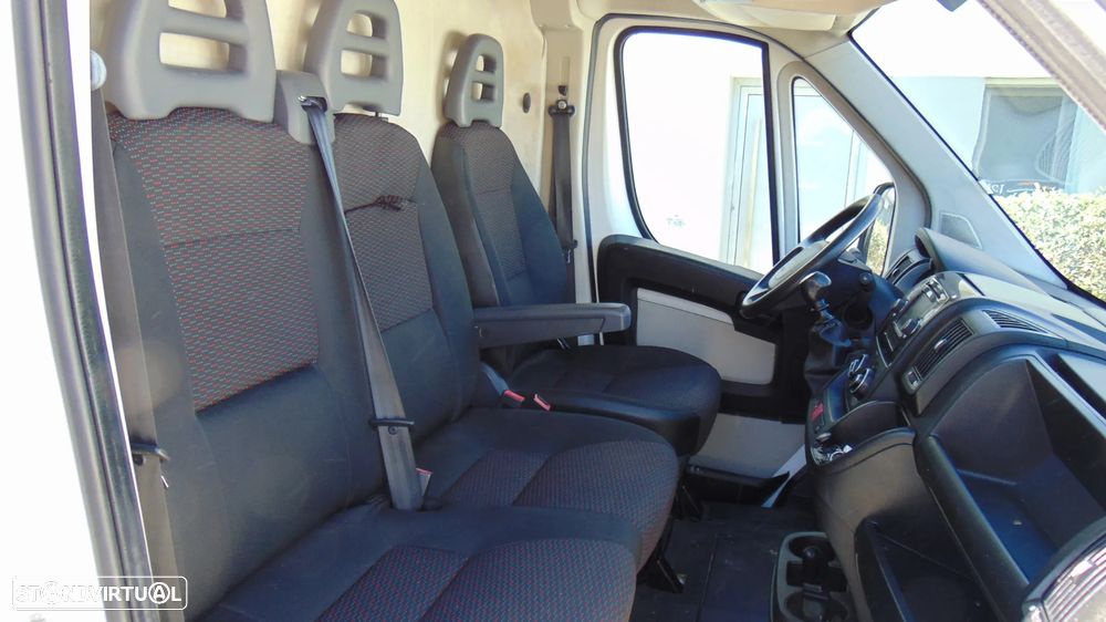 Peugeot BOXER 2.0 HDI LONGA 130CV C/AC - 8