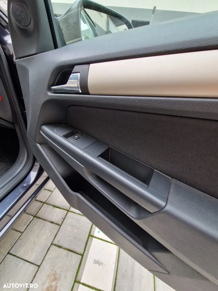 Opel Astra 1.9 CDTI Caravan DPF - 16