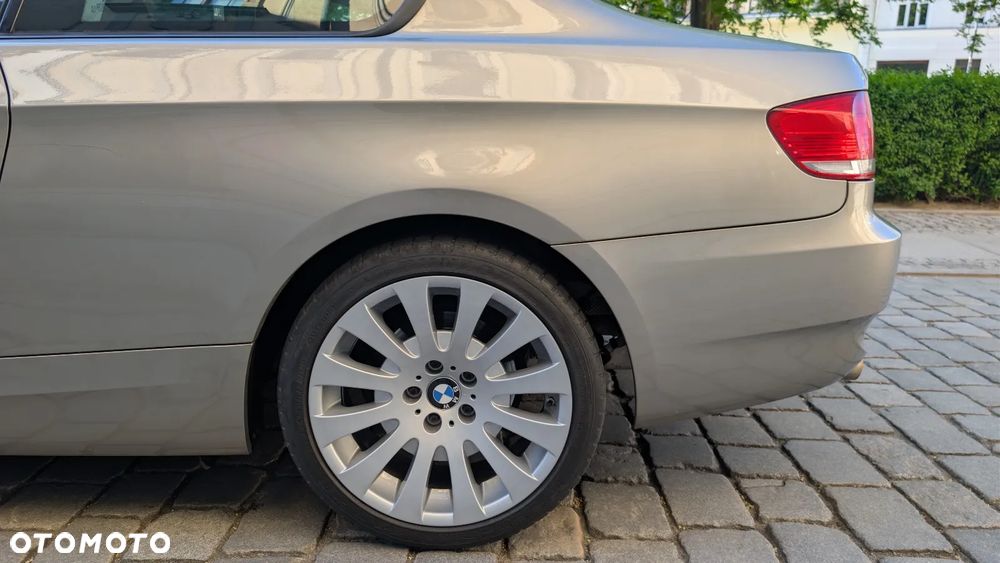 BMW Seria 3 320i - 19
