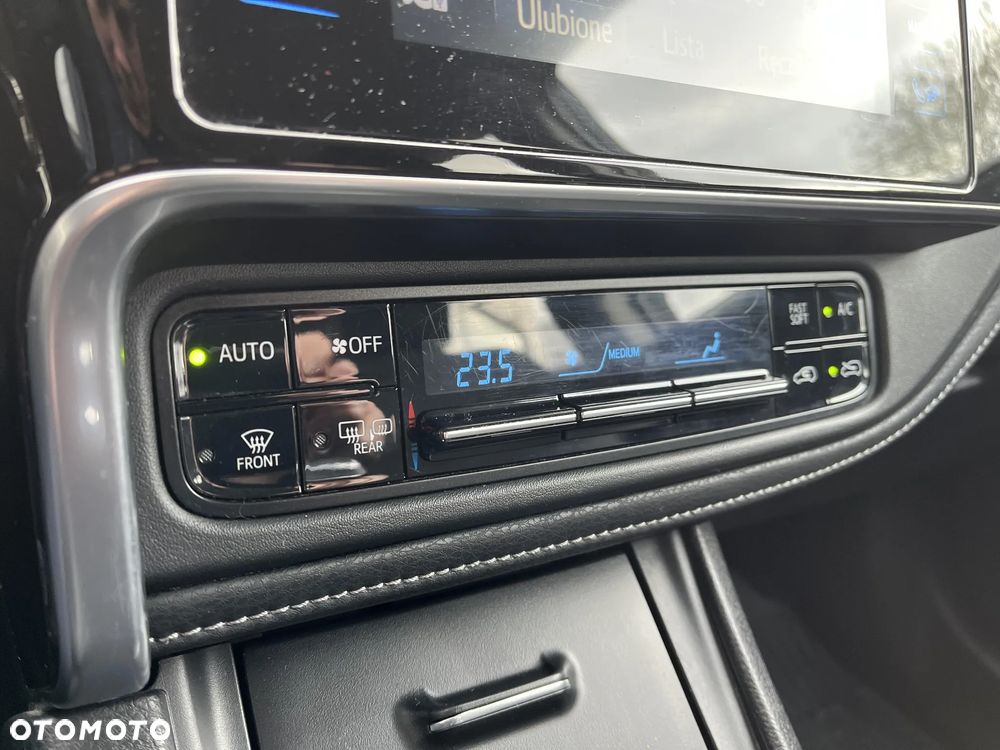 Toyota Auris 1.6 D-4D Premium - 19