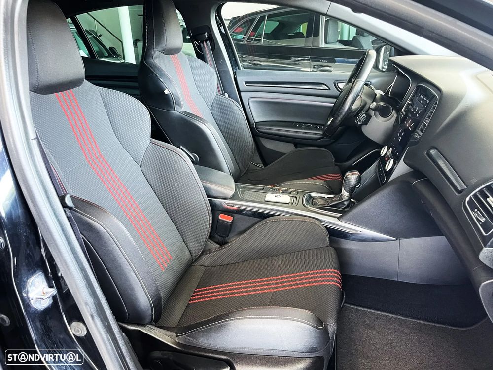 Renault Mégane 1.5 Blue dCi R.S. Line EDC - 13
