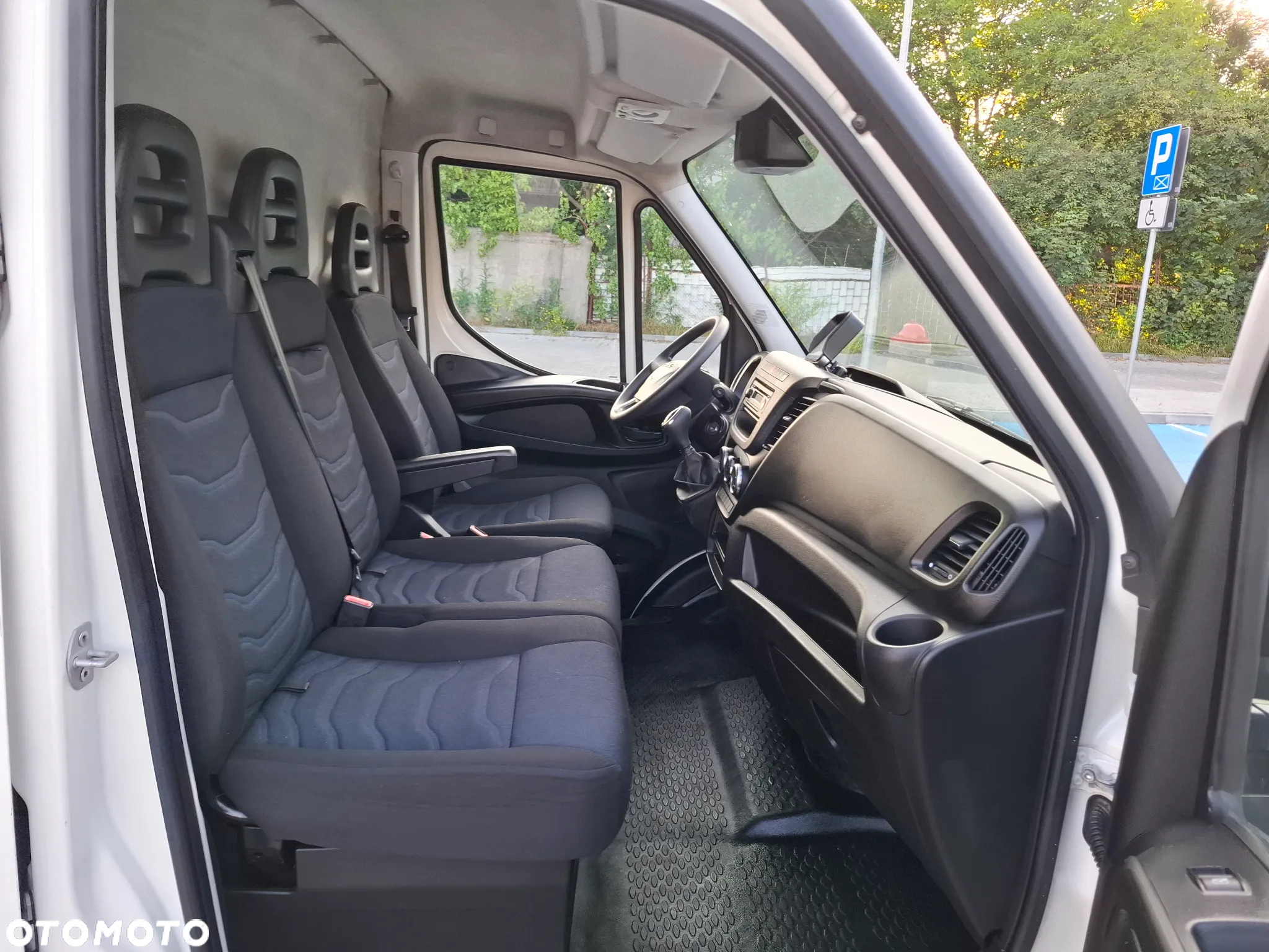 Iveco Daily 35S16 2017 HIMATIC L2H2 CLIMATRONIC - 23
