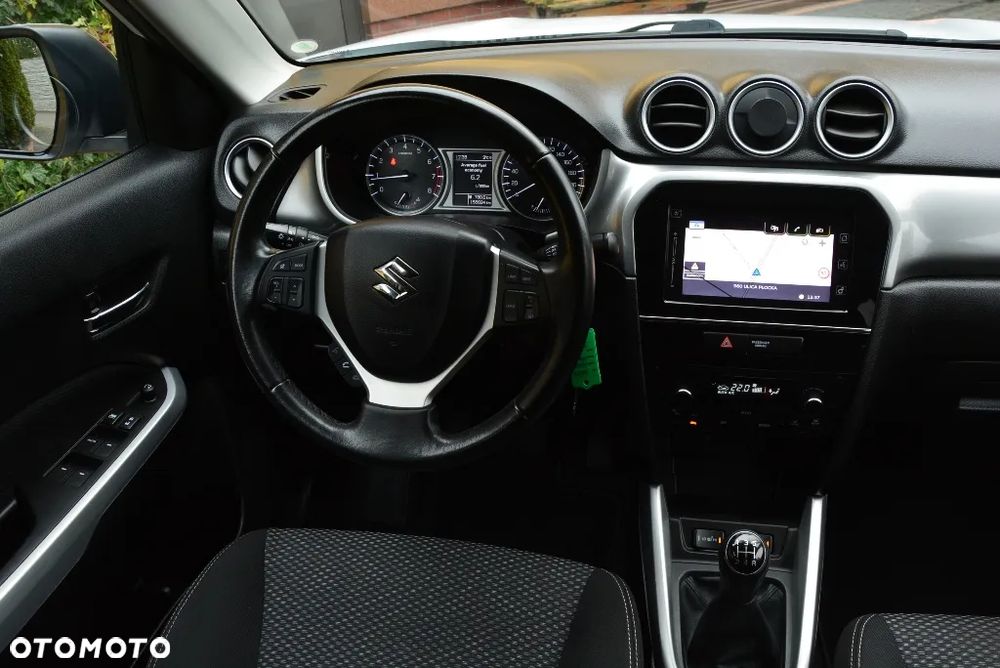 Suzuki Vitara 1.6 Elegance 2WD - 26